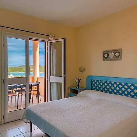 Isa-residence Baia De Bahas Golfo Di Marinella 3*