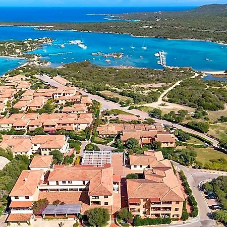 Isa-residence Baia De Bahas Golfo Di Marinella